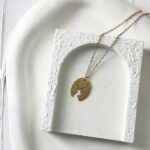 آویز طرح گوزن?