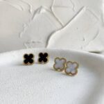 گوشواره های میخی ونکلیف