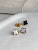 گوشواره های میخی ونکلیف - Image 2