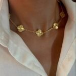 گردنبند ودستبند ونکلیف طلایی
